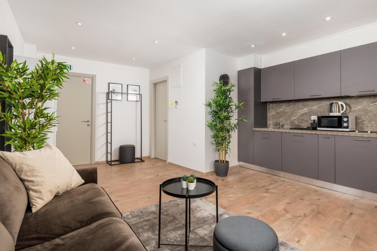 Apartments Penkala 2 里耶卡 外观 照片